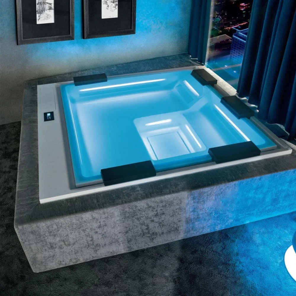 Lighting Ideas for Your Outdoor Hot Tub
